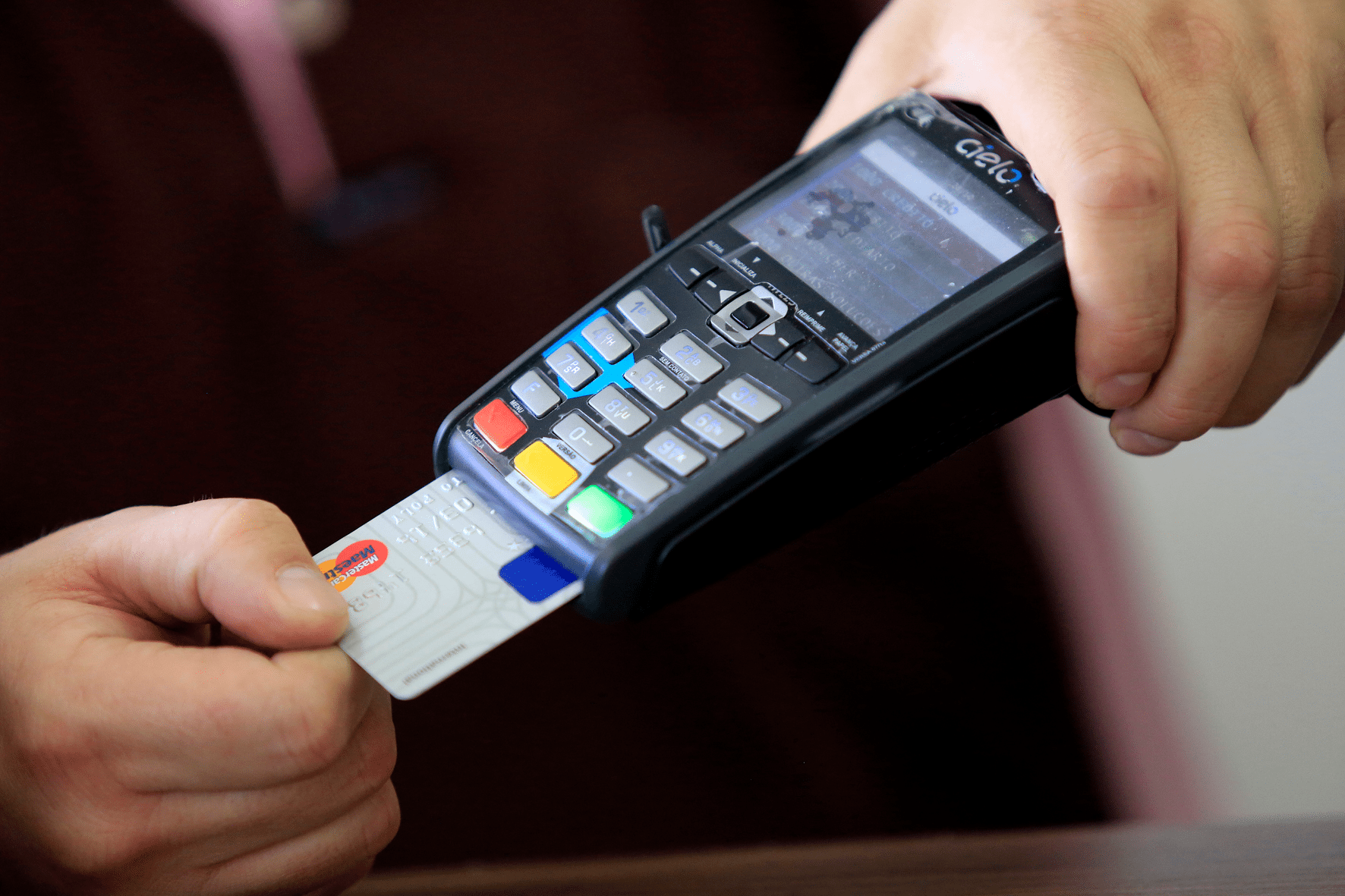 Como Escolher A Máquina De Cartão Certa Para Seu Negócio Saiba Mais Meu Crédito Aprovado 5133